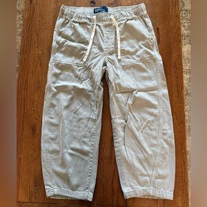 GAP Mid Rise SuperSoft Pull-On Barrel Jeans - Never Worn